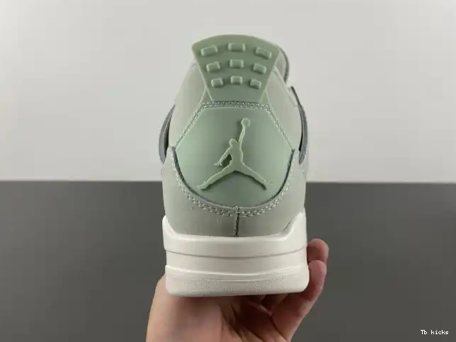 Rep TBK Jordan (W) HV0823-003 4 Air Seafoam 0426